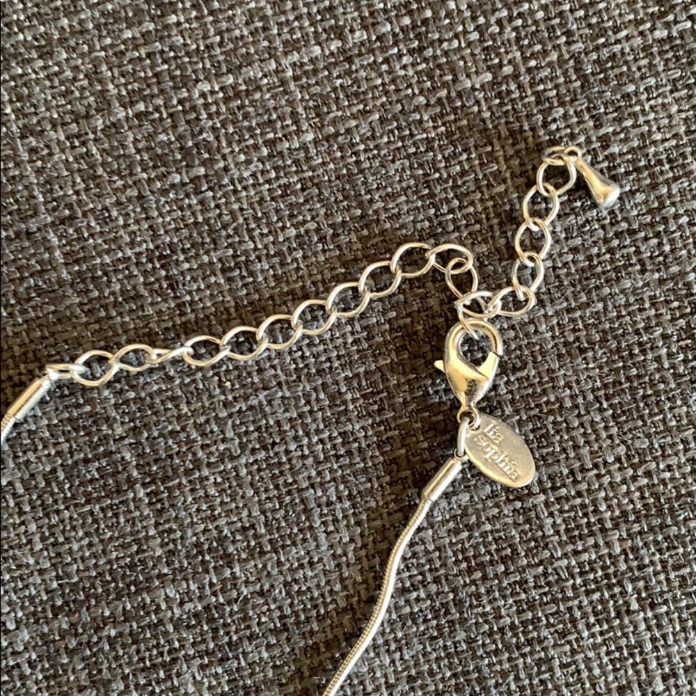 Simple Infiniti necklace - Picture 3 of 3